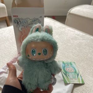 LABUBU - Big Into Energy - Serenity